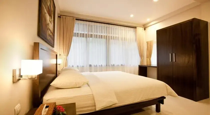 Sunny Side Seminyak