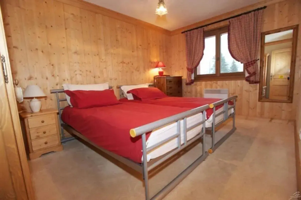 Luxury Family Ski Chalet - Jacuzzi BBQ - Near Lake Golf - Multipass access 60 Summer activities - Sleep 10