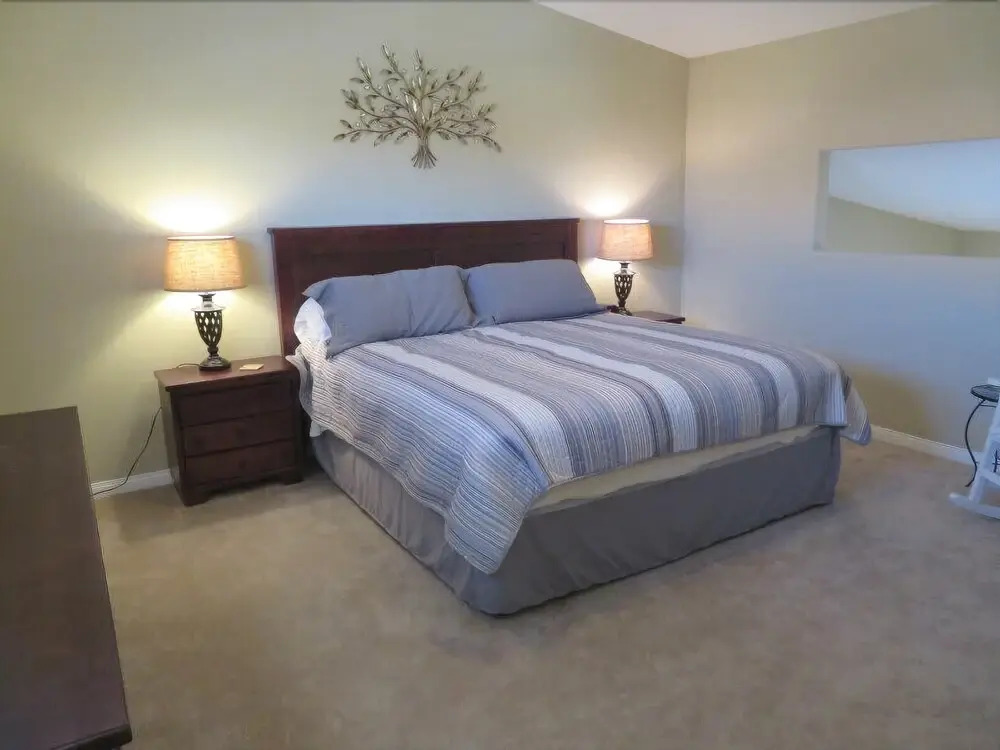 Richard J Walker - 3 Br Condo