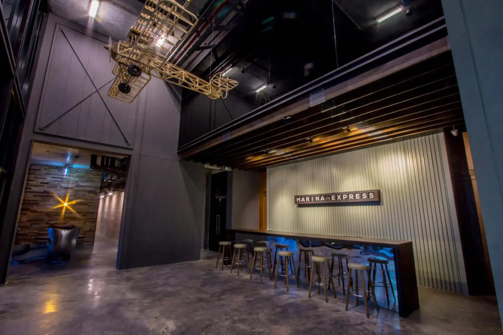 Sugar Marina Hotel -AVIATOR- Phuket Airport