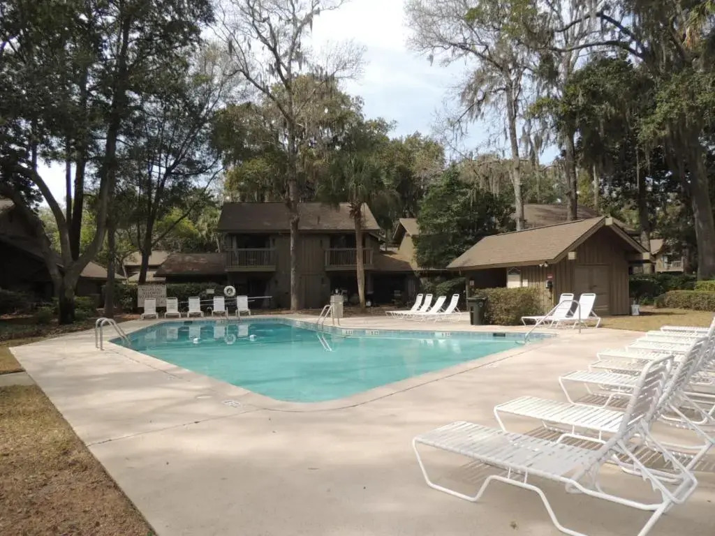 37 Water Oak 2 BR Palmetto Dunes Condo