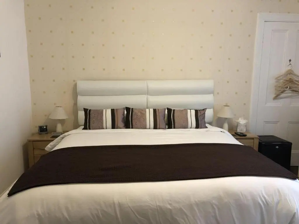 Rosebank Guest House