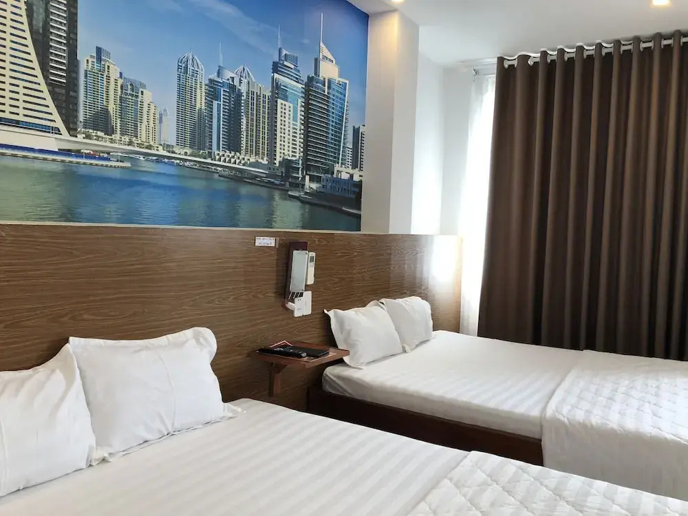 Sen Vàng Hotel