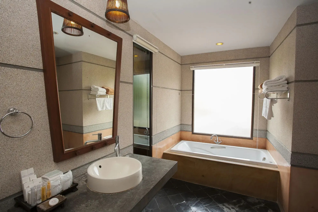 Railay Village Resort & Spa