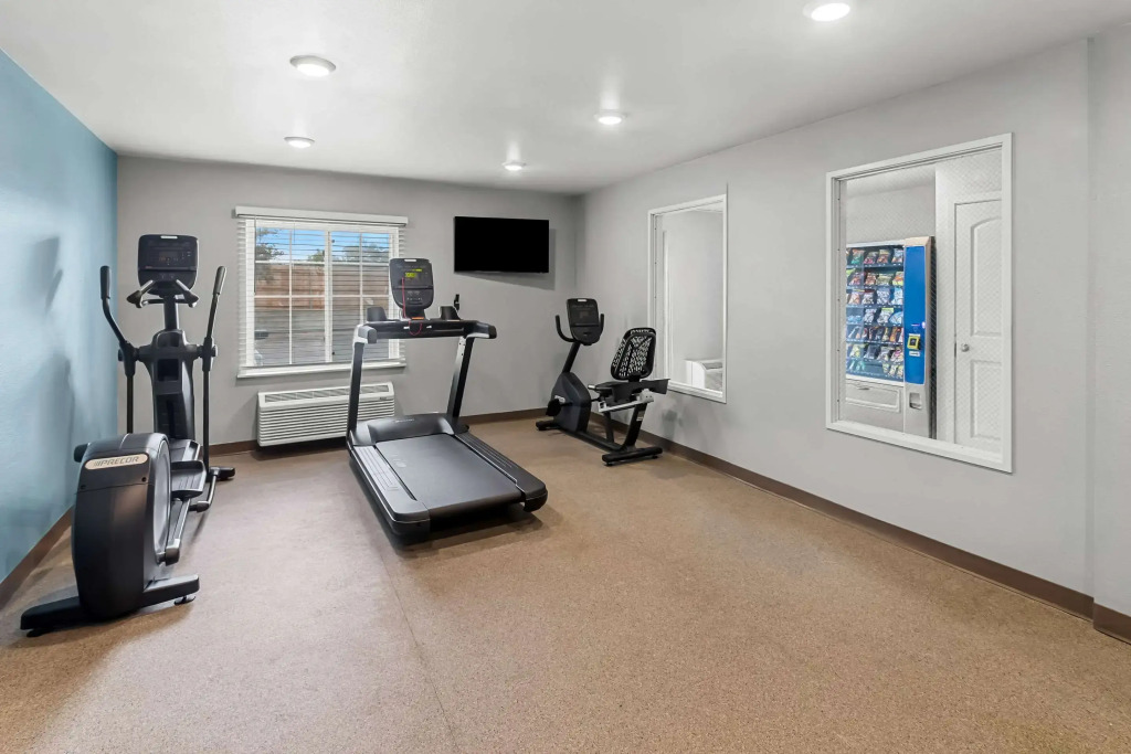 WoodSpring Suites Austin North I-35
