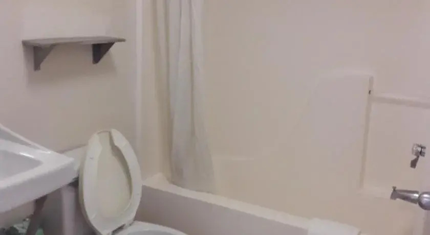 InTown Suites Extended Stay San Antonio TX - Nagodoches Road