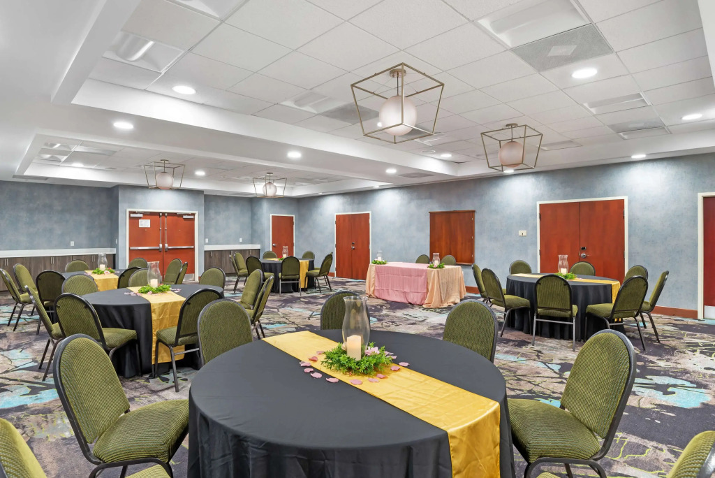 Best Western Premier Richmond City Gateway