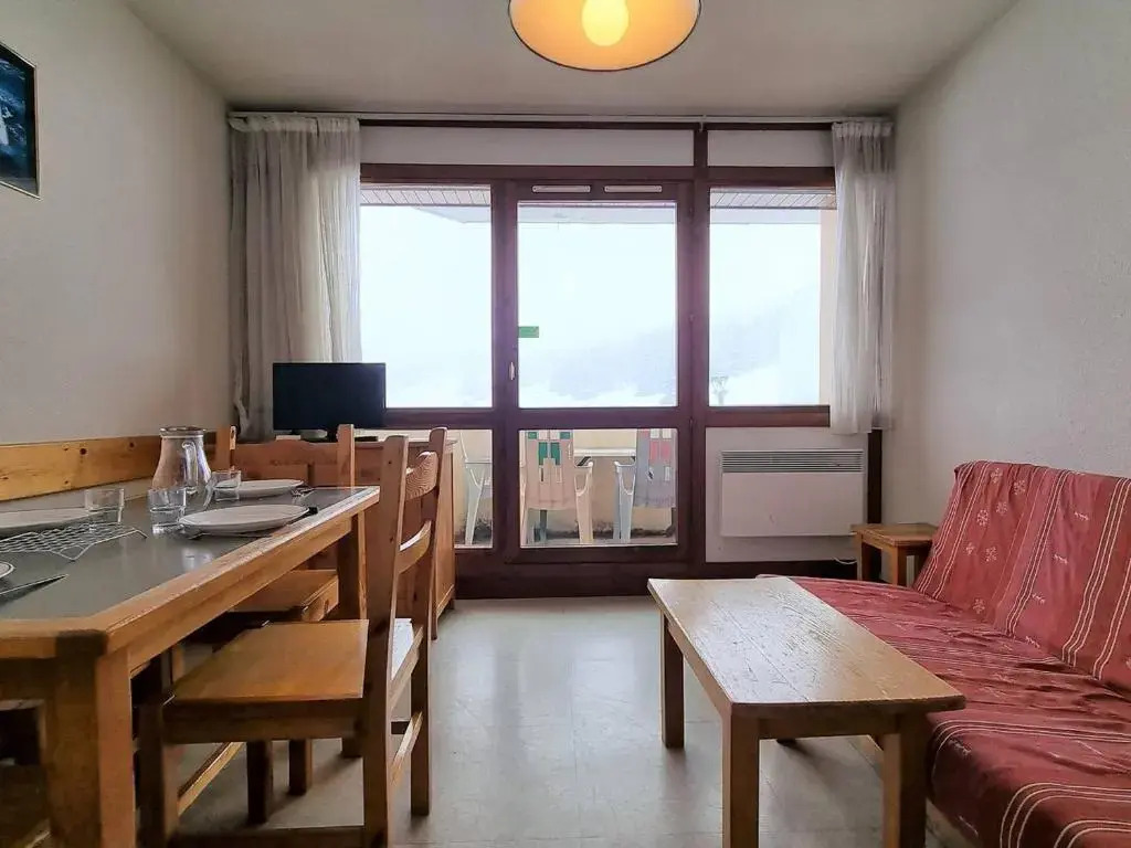 Appartement Le Dévoluy, 2 pièces, 6 personnes - FR-1-525-218