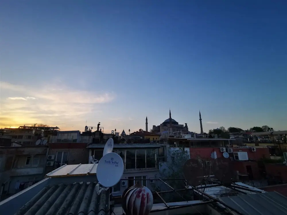 Kizil Elma Hotel