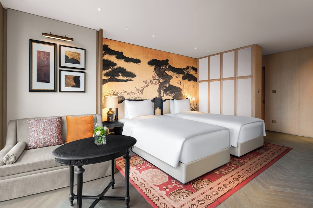 Mumian Chengdu, in The Unbound Collection by Hyatt