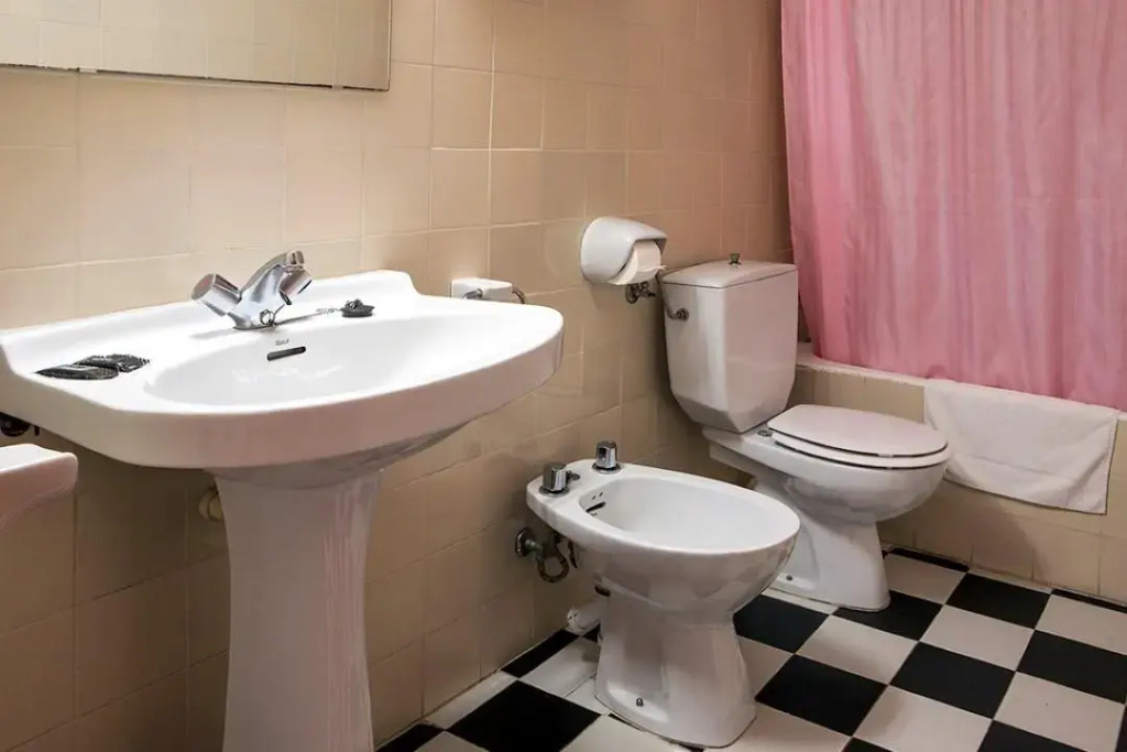 Apartamentos Es Pujols - Emar Hotels
