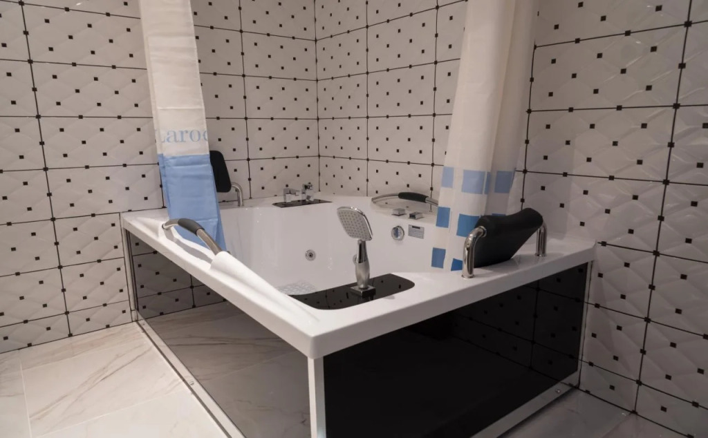 Luxury Living Apartments and Spa