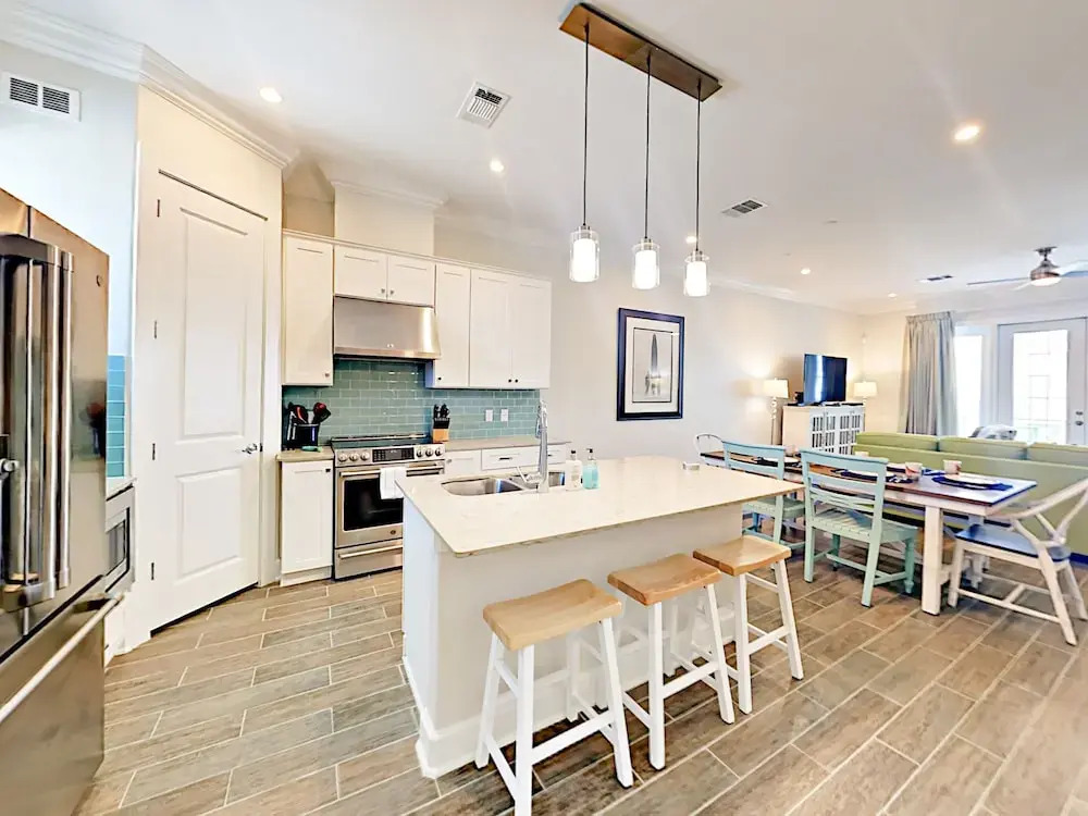 137 Palmilla Circle Seagate Condo 205 2 Bedrooms 2 Bathrooms Condo