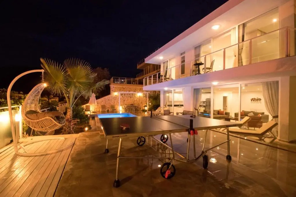 Lumiere Villas 2