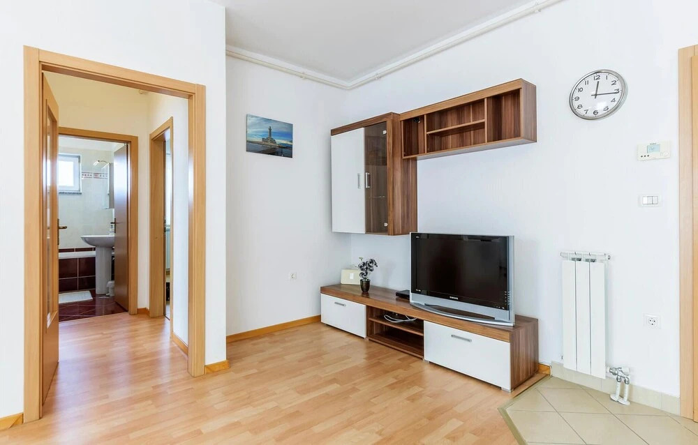 Beautiful Apartment in Pula With 2 Bedrooms and Wifi