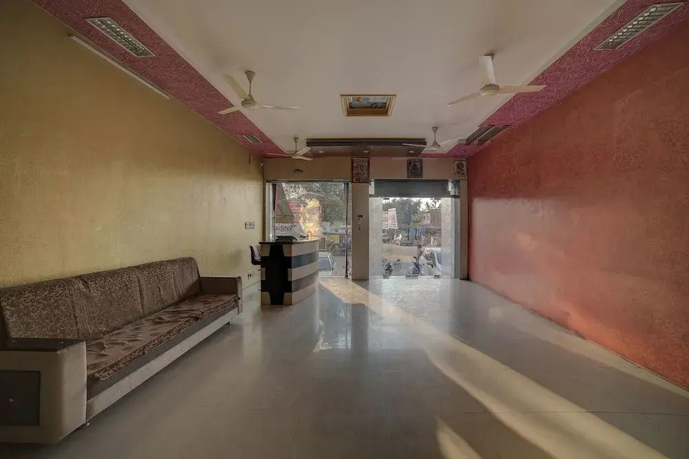 Oyo 30243 Hotel Sanwariya Bhagwan
