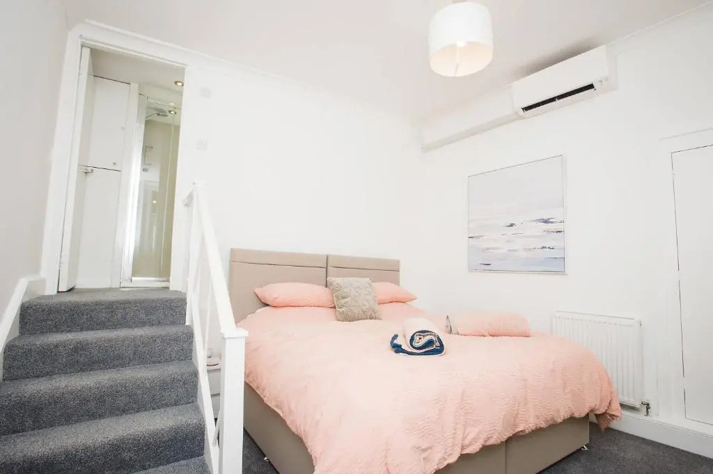 Victoria Apartment 1