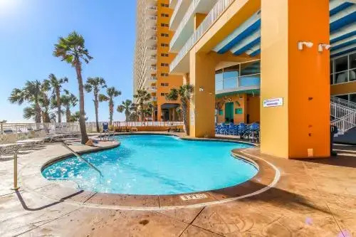 Splash Resort 907W