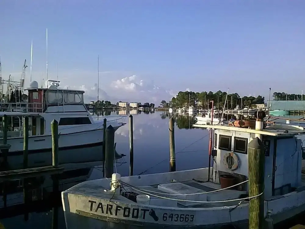 Old Carrabelle Hotel Captains Quarters Suite