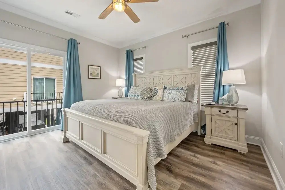 Second-row Home Just Across The Street From The Beach Access, Community Pool 5 Bedroom Home by Peace Vacations