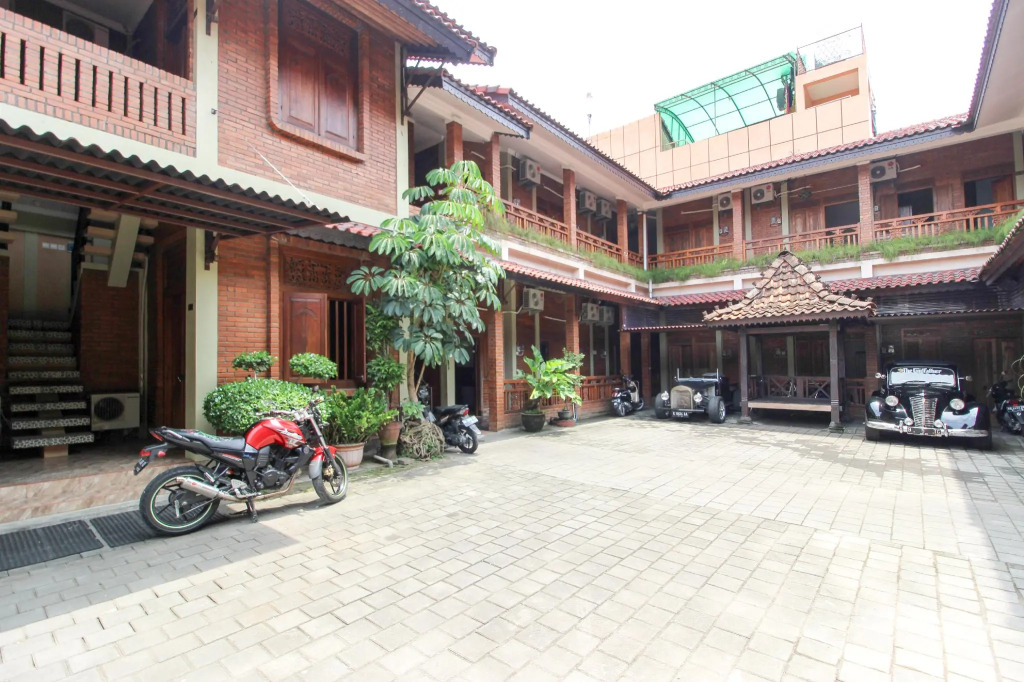 RedDoorz near AMIKOM Yogyakarta 2