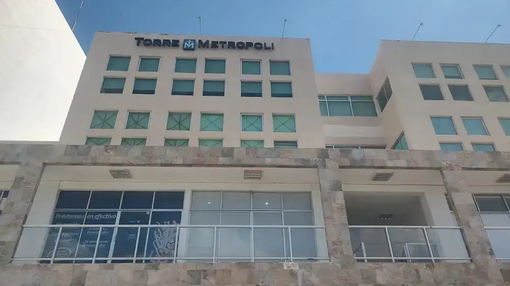 HOTEL TORRE METRóPOLI