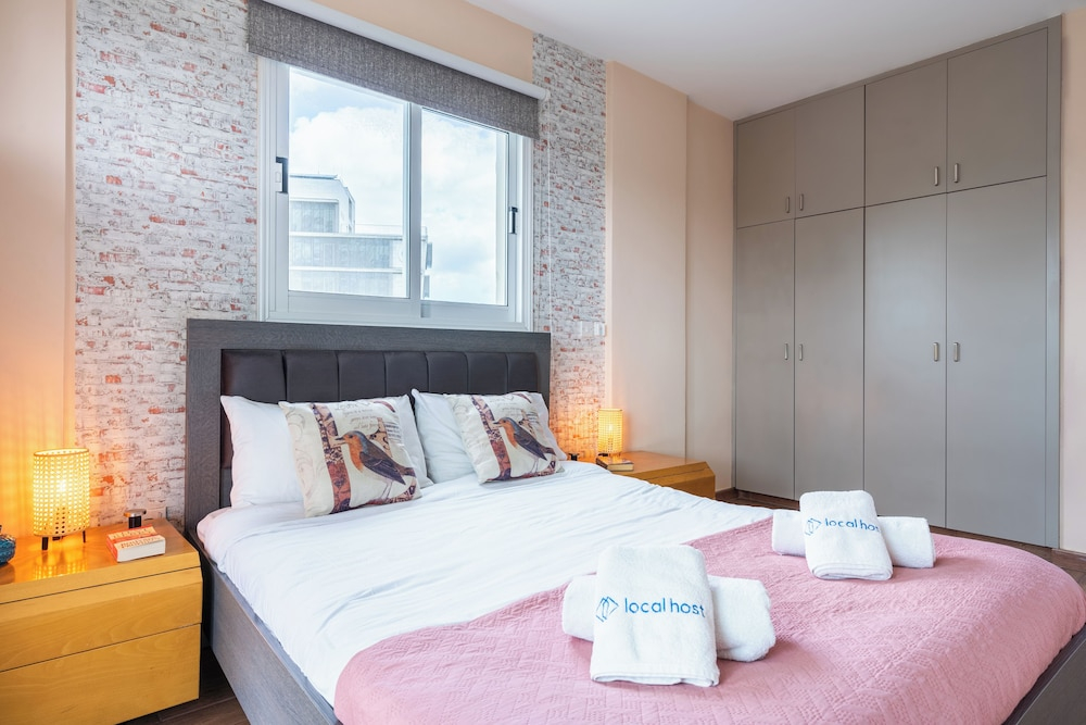 Melograno 2-BR Apt. & Terrace in Larnaca