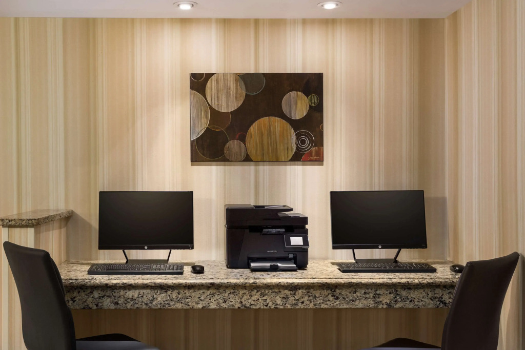 Country Inn & Suites by Radisson, Atlanta Airport South, GA