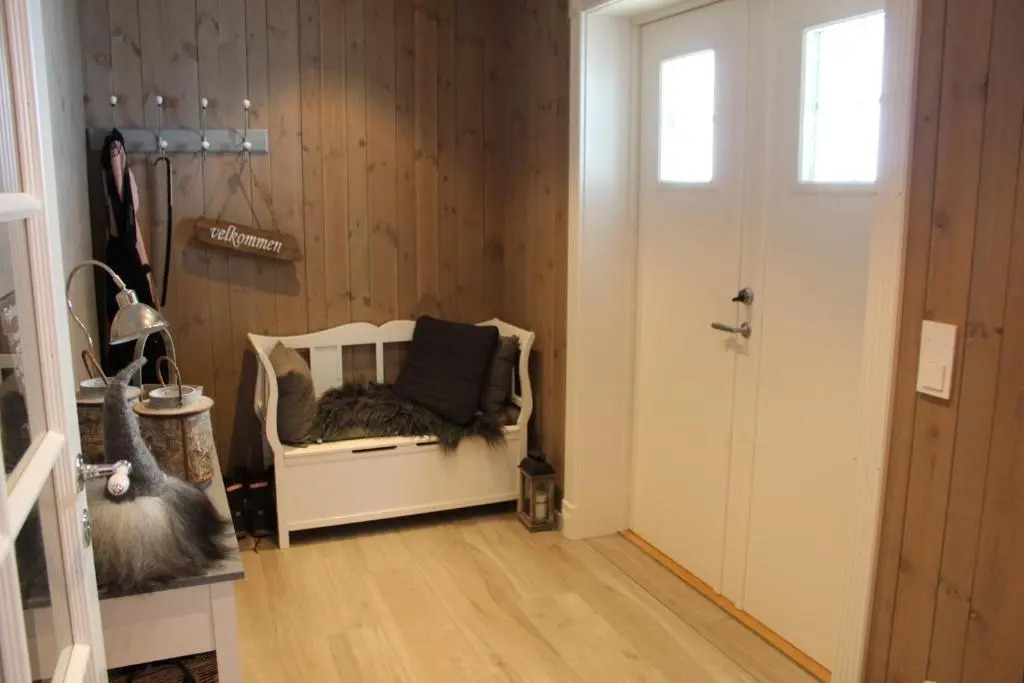 Torshaug 4 bedroom cabin