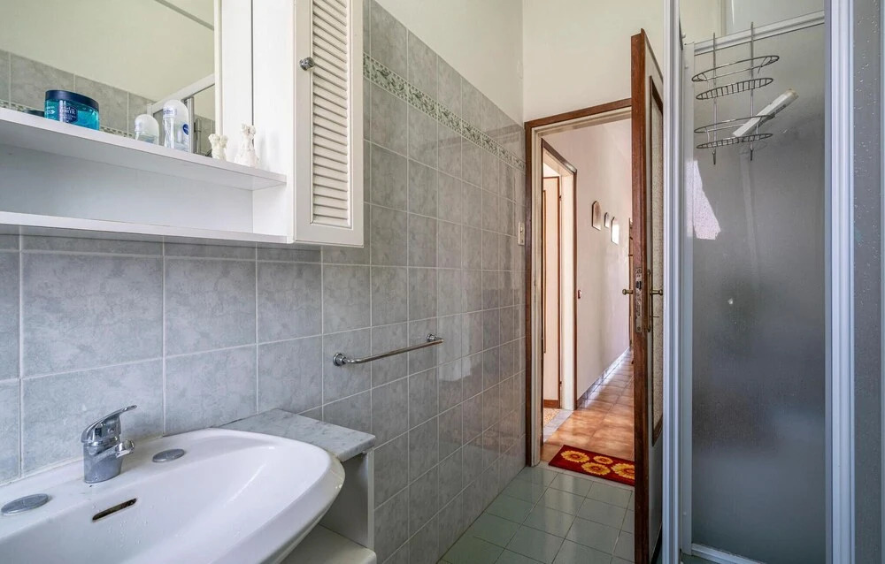 Nice Apartment in San Giuliano Terme With 2 Bedrooms and Wifi