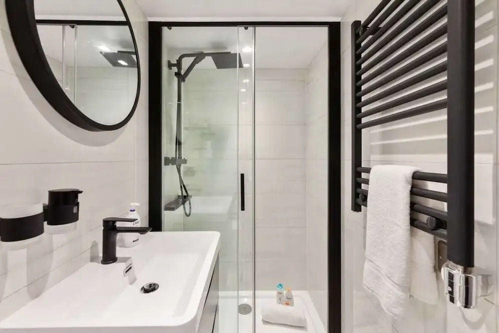 Modern Studio Flat W/king-size Bed in Camden Town