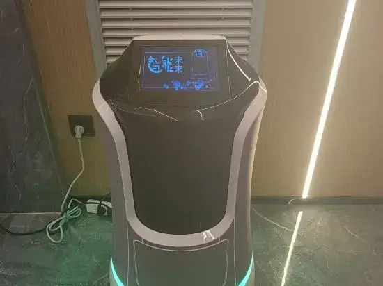 Yinji Hotel (Yuhuan Wuyue Plaza)