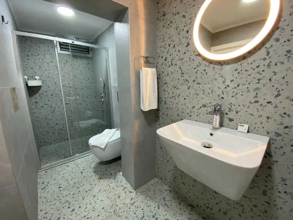 Alicante Hotel - Adults Only