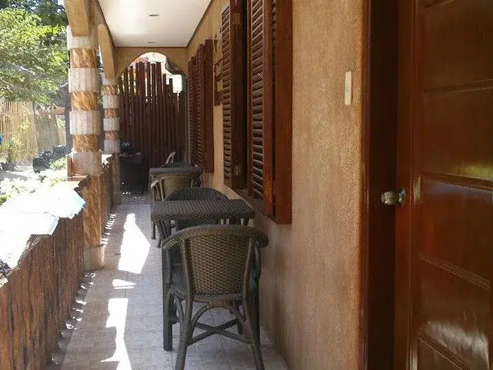Double Diamond Inn Guest House