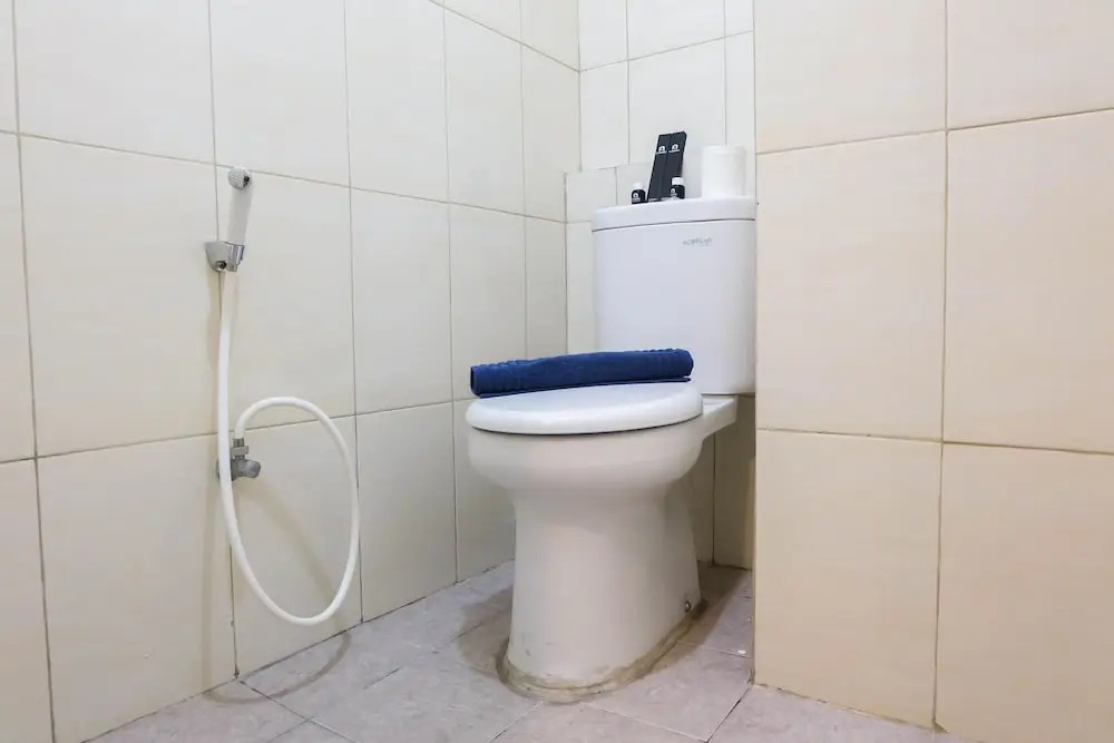 Best Choice and Comfy 3BR at Bassura City Apartment By Travelio