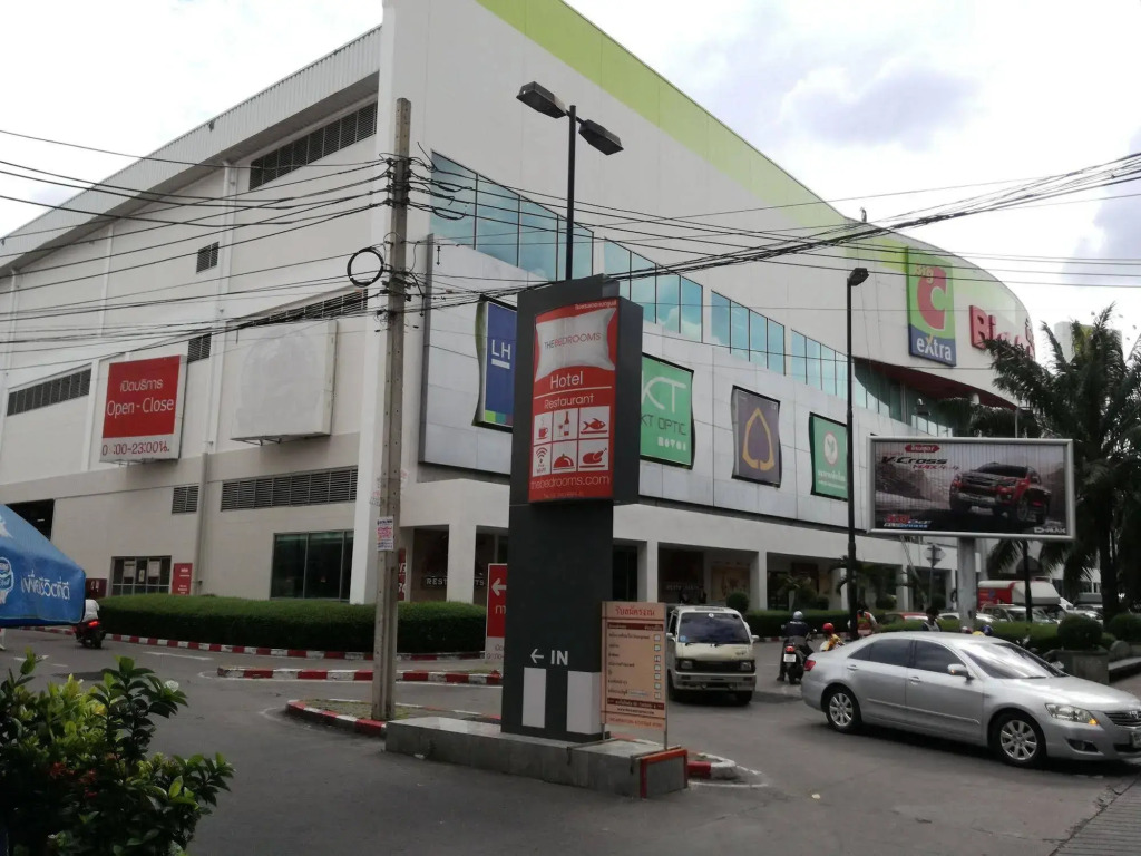 The Bedrooms Boutique Hotel Bangkok
