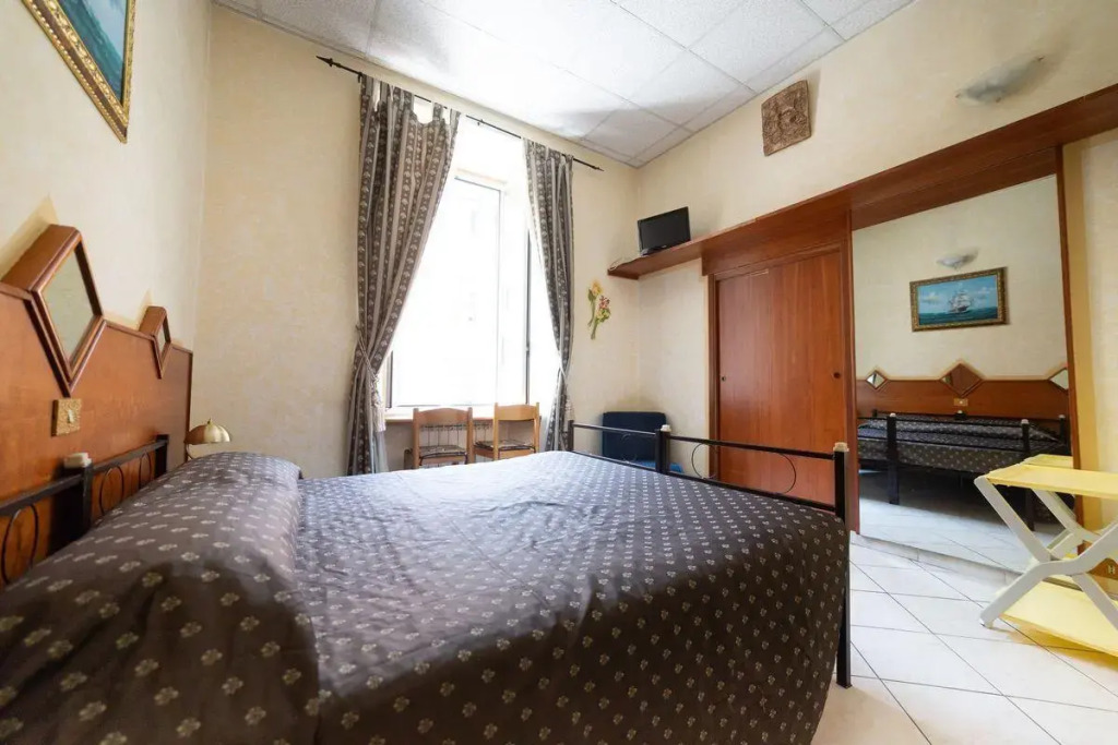 Hotel Farini