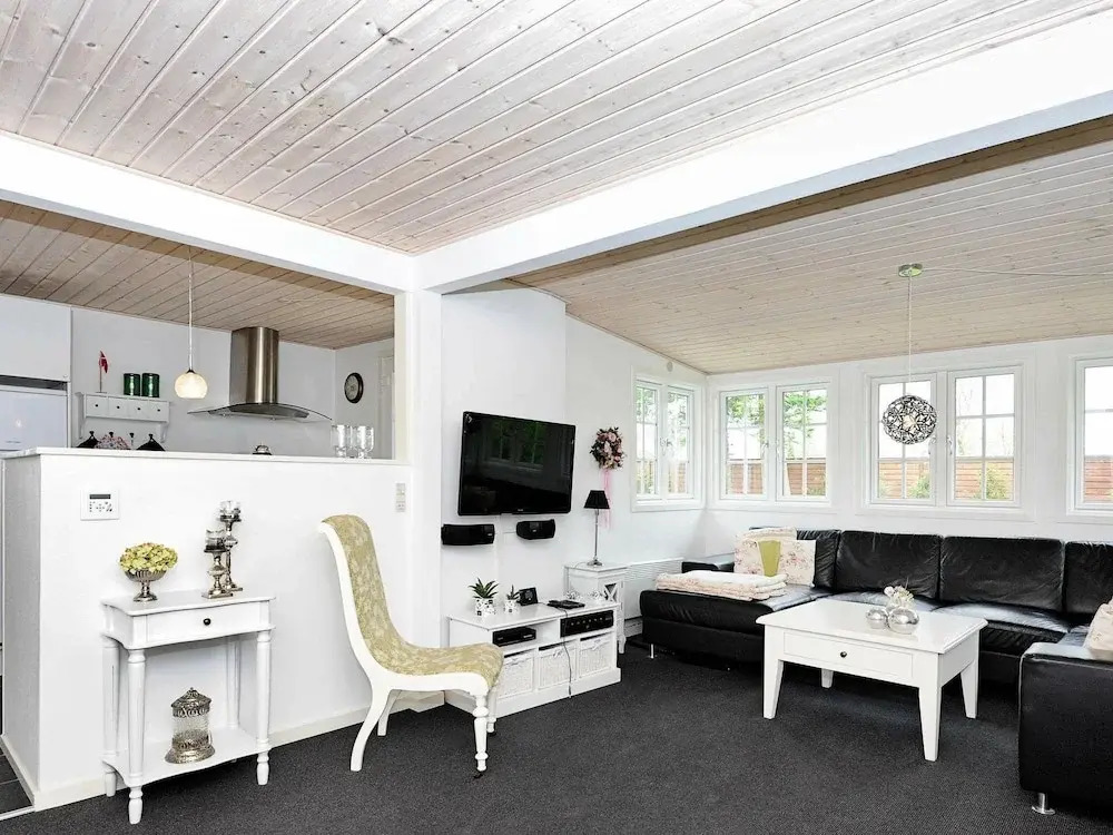 Luxurious Holiday Home in Hemmet With Private Whirlpool