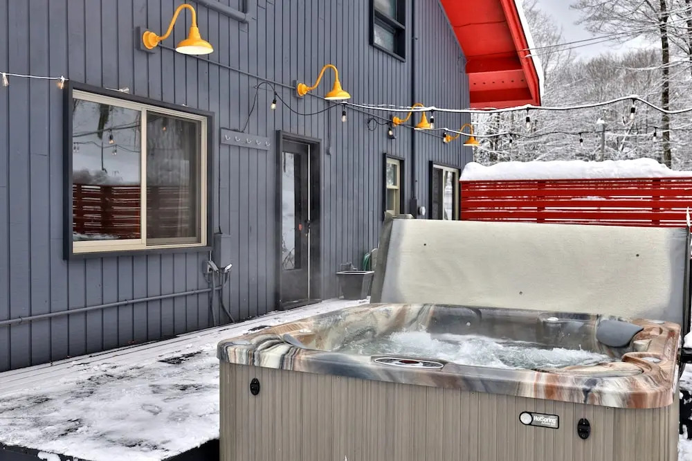 Whitetail Chalet 4 Bedroom Home