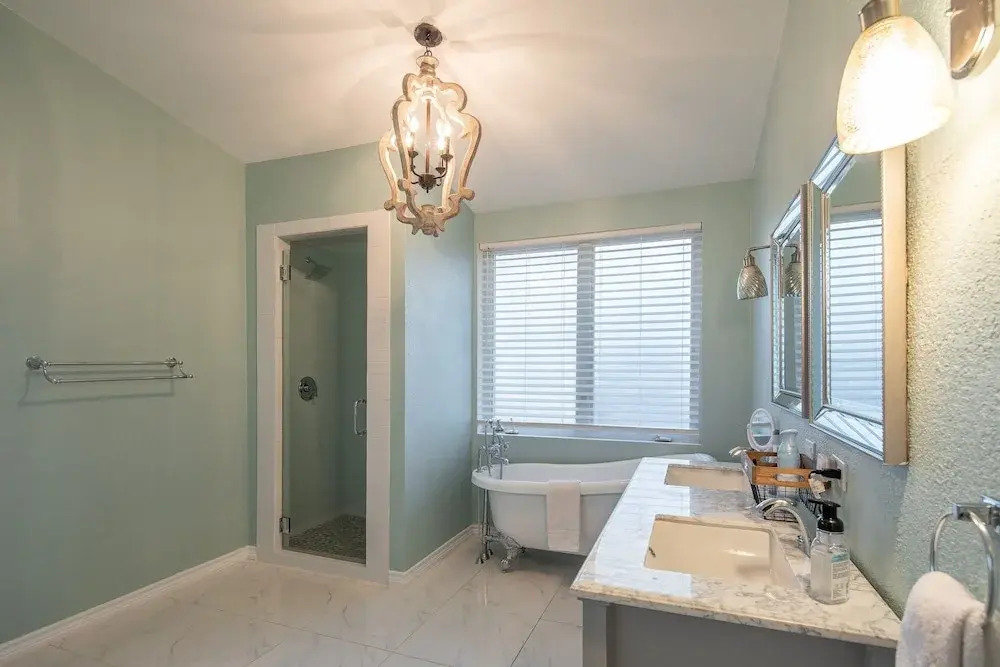 STONE RIDGE RETREAT - 5 Br Home
