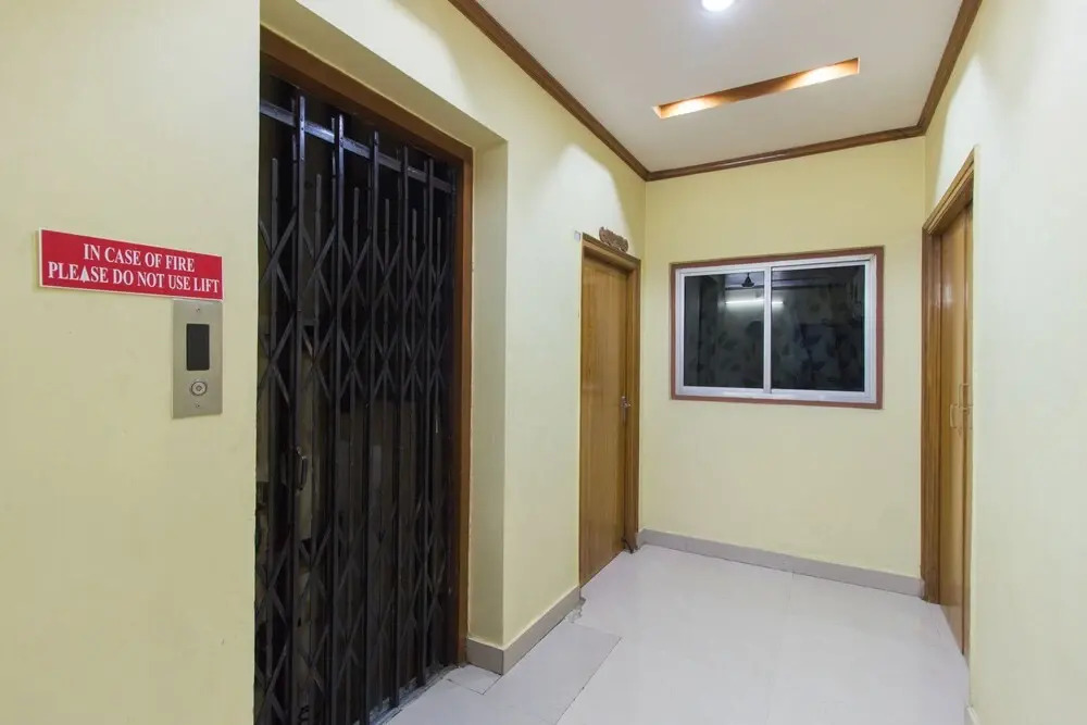 OYO 730 Hotel Karishma Homes