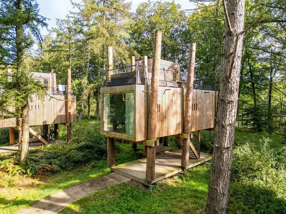 Retreat With Rooftop Views