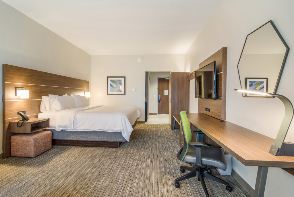 Holiday Inn Express & Suites - Asheboro by IHG