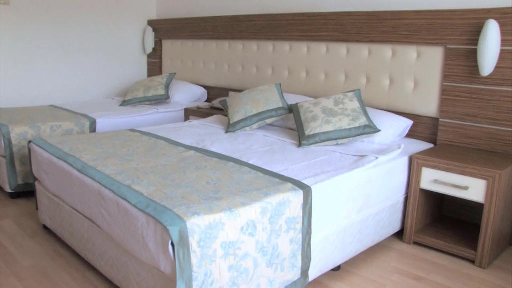 Blue Diamond Alya Hotel