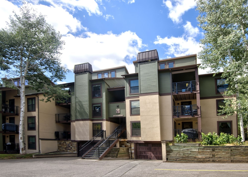 Breakaway West #343 2 Bedroom Condo