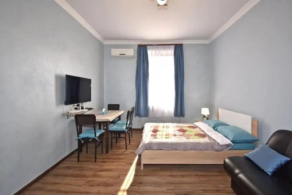 Apartment near Sasundci Davit Metro Station