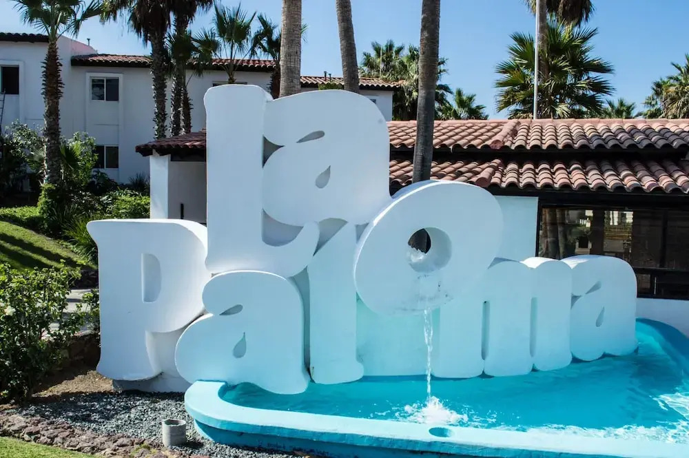WIVC La Paloma Resort - Your Vacation Escape to Rosarito, Swimming Pool & Short Walk To The Beach