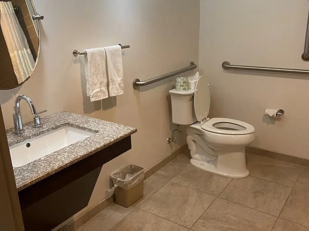 Cobblestone Hotel & Suites Connellsville