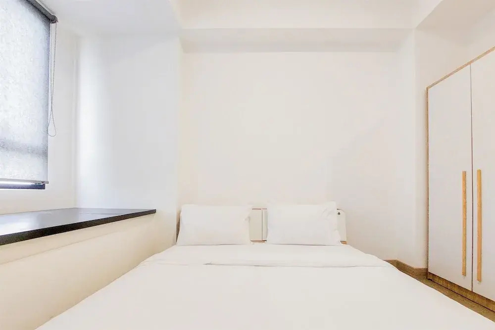 Modern Look Studio Room Collins Boulevard Apartment