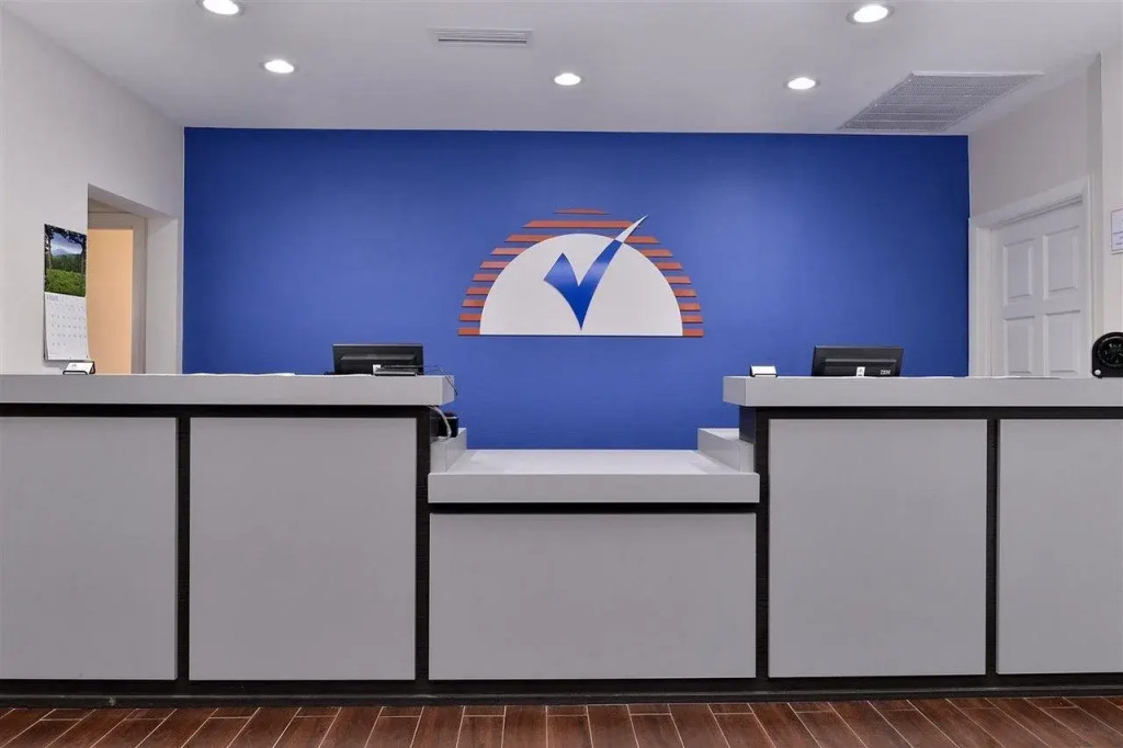 Americas Best Value Inn & Suites Extended Stay - Tulsa